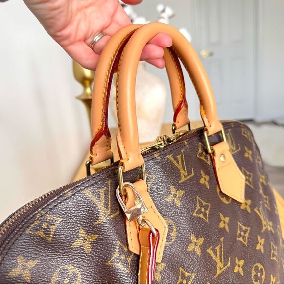 ✅AUTHENTIC✅LOUIS VUITTON ALMA PM - Picture 6 of 16